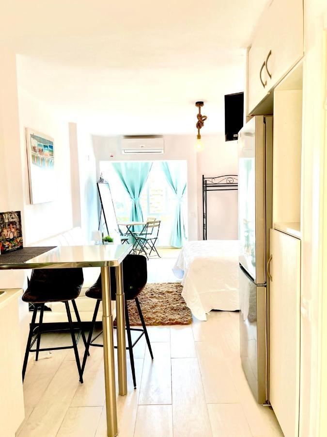 Costa Del Sol Vacacional Apartment Benalmadena Exterior photo